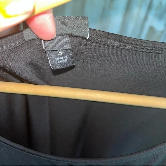 Torrid Black Asymmetrical Cutout Tank 3X Plus High Neck Sleeveless Minimalist - Picture 7 of 7